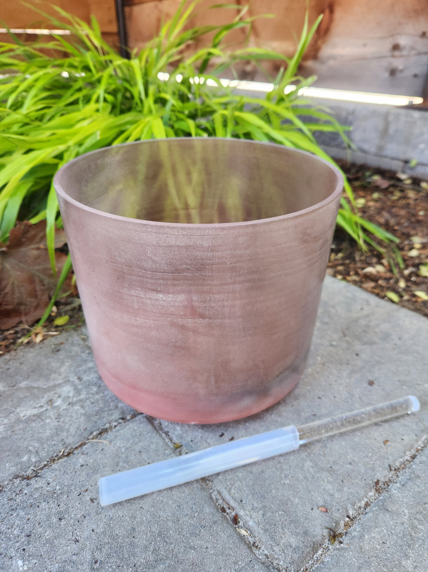Halite Quartz Bowl - 8"